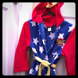 Wonder Woman DC Comics kids bathrobe